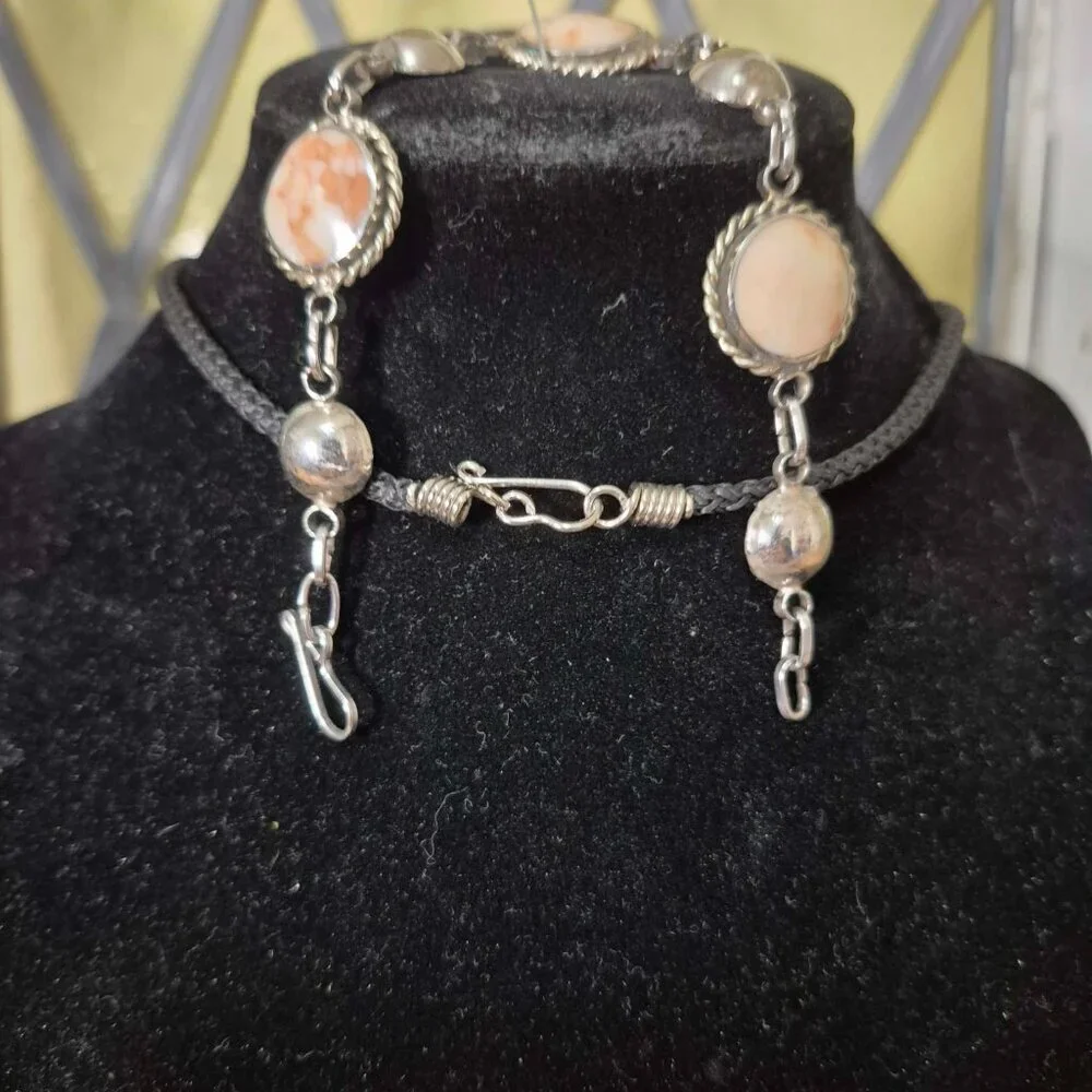 Vintage Pink Natural Stone & Silver Tone Artisan Set - Pendant Bracelet Earrings - Picture 8 of 10